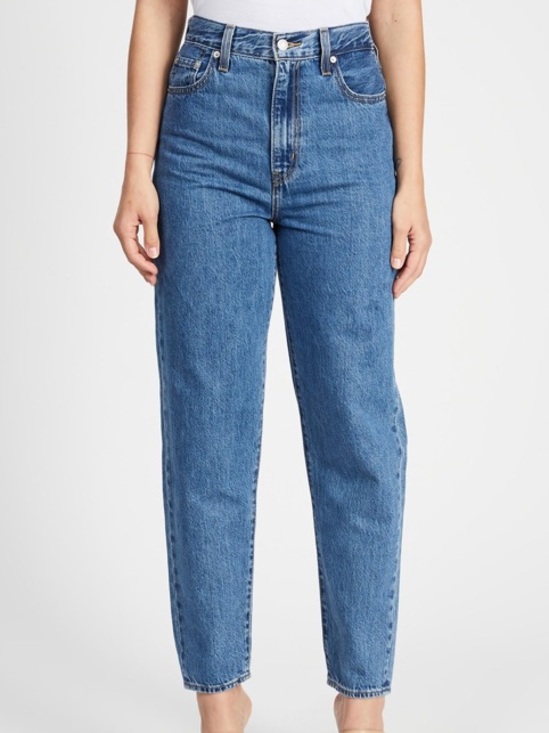 Levi's Denim - Levi's High Loose Taper Jeans in Blue 29”